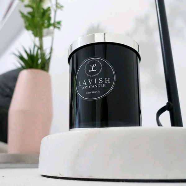 Deluxe Oxford Medium Soy Candle