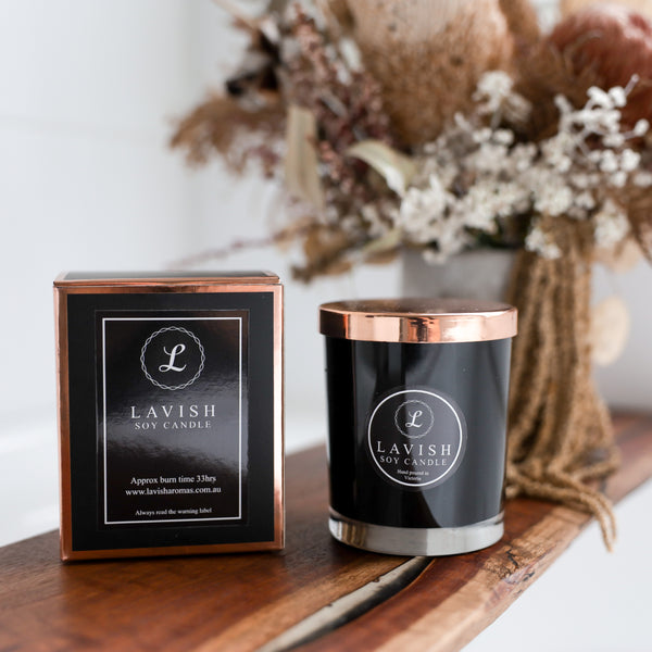 Deluxe Oxford Medium Soy Candle