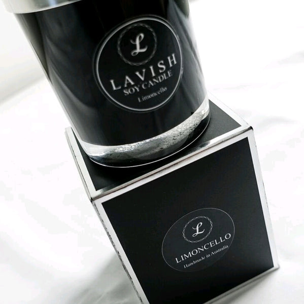 Deluxe Oxford Medium Soy Candle
