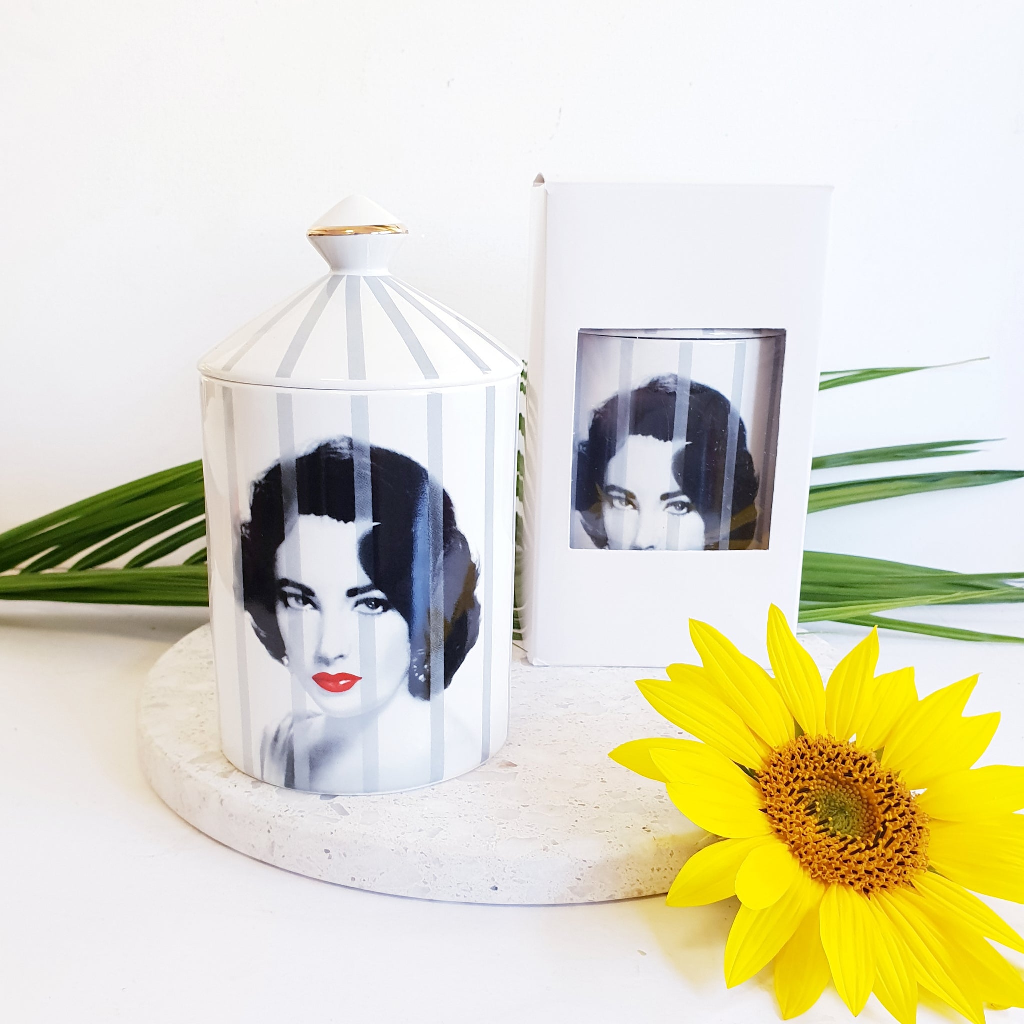 Elizabeth Taylor - Luxe Canister Soy Candle