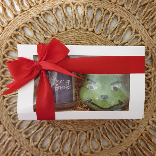 Grinch Christmas Candle & Bath Bomb Gift Box